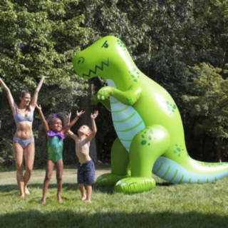 Jätti dinosaurus -sadetin