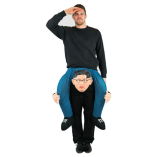 Carry Me Kim Jong-Un Naamiaisasu