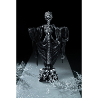 Luurankokuningatar Patsas