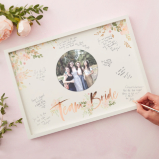 Team Bride -Vieraskirjakehys