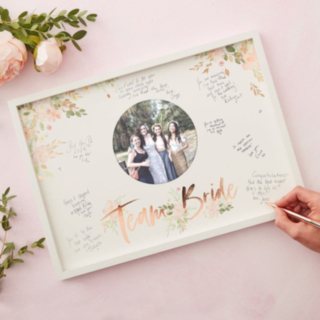 Team Bride -Vieraskirjakehys