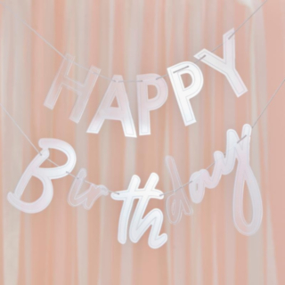 Happy Birthday -kirjainnauha akryyliä