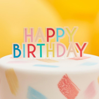 Värikäs Happy Birthday -kakkukoriste akryyliä