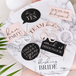 Team Bride Valokuvausrekvisiitta