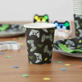 Gaming Controller Kertakäyttömukit