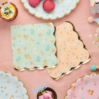 Floral Tea Party Lautasliinat