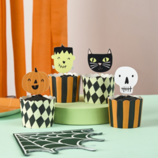 Karmivat Hahmot Cupcake Setti