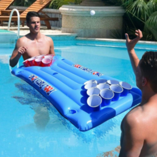 Puhallettava Beer Pong -ilmapatja