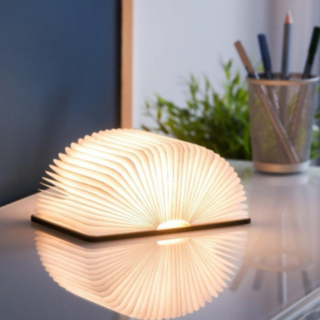 Kirja LED-valo