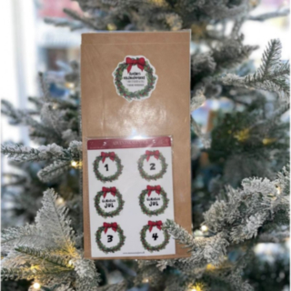 Adventtikalenteri Tarrat & Pussit