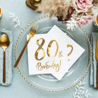 80-vuotissyntymäpäivän servetit