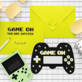 Gaming Controller Kutsukortit