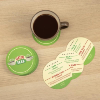 Friends: Central Perk -tietovisaolutlasinaluset