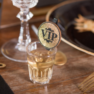VIP Klipsi Lasikoristeet