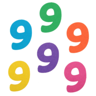 9-vuotissyntymäpäivän Pöytäkoriste Monivärinen