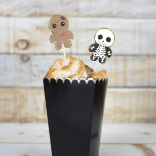 Pääkallo Voodoo cocktailtikut