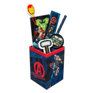 Avengers® Kirjoitussetti 7 Osaa