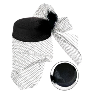 Tina-hattu hunnulla