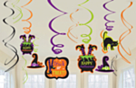 Halloween noita-aiheiset kierrekoristeet