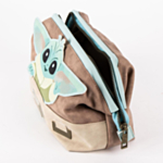 The Mandalorian® Grogu Toilettilaukku