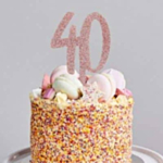 40-vuotiskakun Kakkukoriste Ruusukulta
