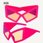 Neonvaaleanpunaiset partylasit