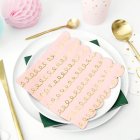 Vaaleanpunaiset kultakuvioiset servetit