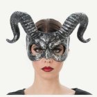 Demoninaamari Sarvilla Hopea
