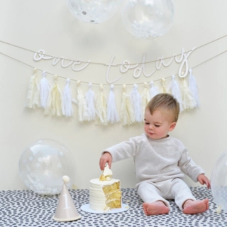 One Today Syntymäpäiväsetti
