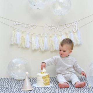 One Today Syntymäpäiväsetti