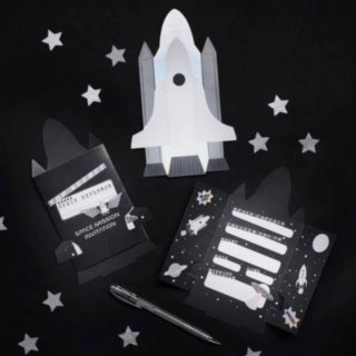 Space Party Kutsukortit