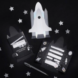 Space Party Kutsukortit