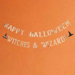 Witches & Wizards Halloween Viirinauha