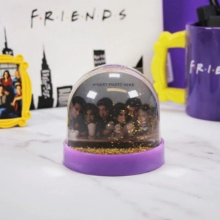 Friends®-lumisadepallo