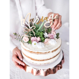 Mariage -kakkukoriste