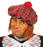 Skottihattu ja peruukki